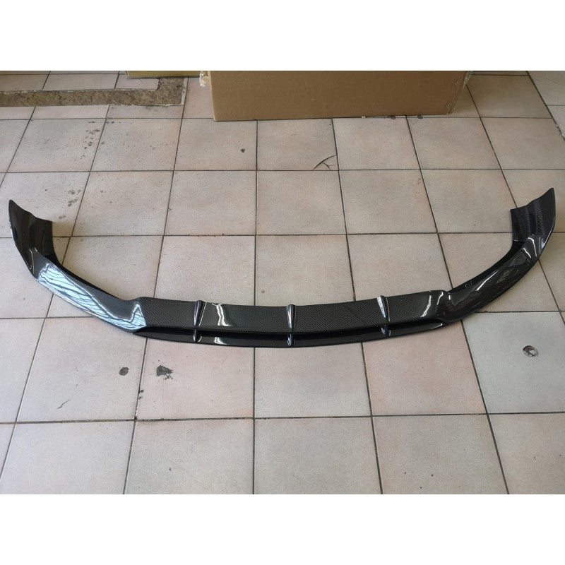 W205 C63 2D B-Style carbon fiber front lip