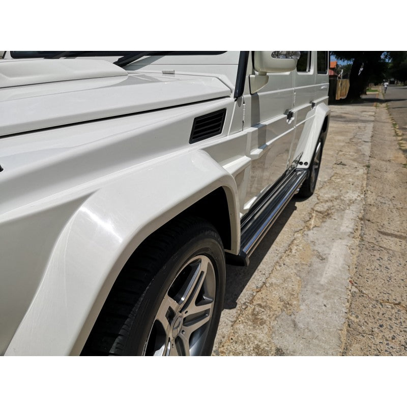 W463 90-17 G63 B-style bodykit