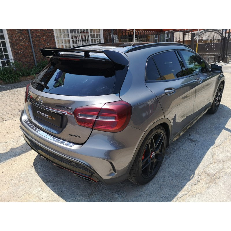 X156 GLA45 AMG edition-1 roof spoiler