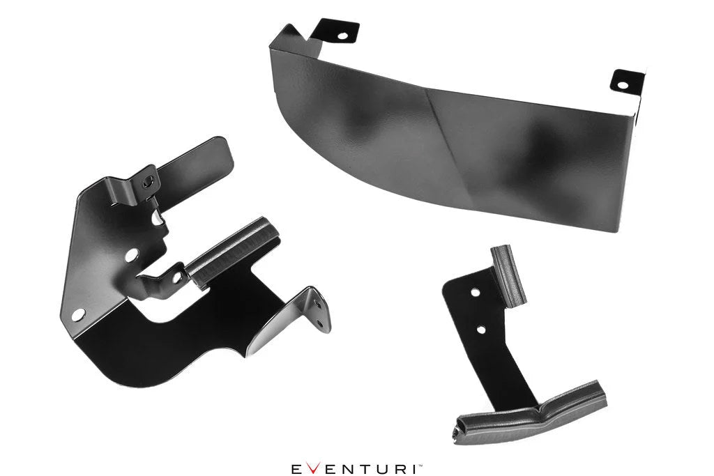 Eventuri Mercedes AMG A45 CLA45 Black Carbon Intake System