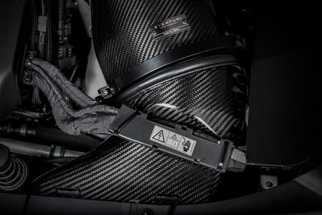 Eventuri Mercedes AMG A45 CLA45 Black Carbon Intake System