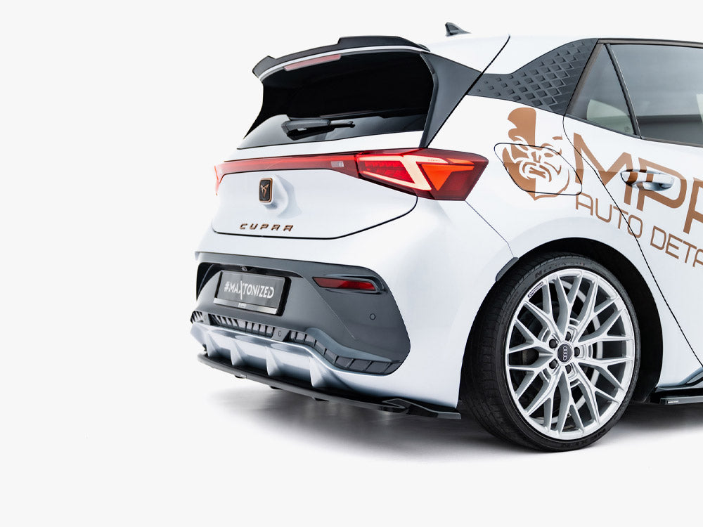 MAXTON DESIGN REAR SPLITTER CUPRA BORN MK1 — photo 3