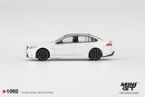 Mini GT – BMW M5 Alpine White – product view 2