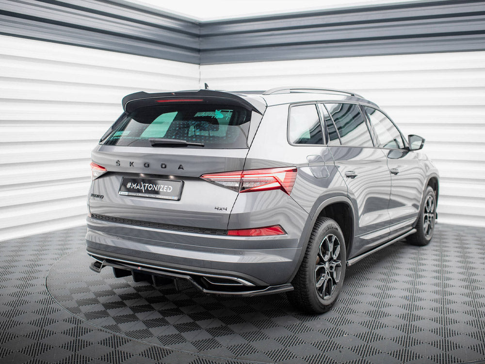 MAXTON DESIGN REAR SPLITTER VERTICAL BARS SKODA KODIAQ SPORTLINE MK1 FACELIFT — photo 2