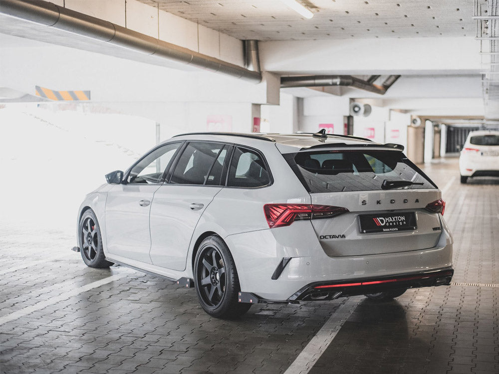 MAXTON DESIGN REAR SIDE SPLITTERS V.2 WITH FLAPS SKODA OCTAVIA RS MK4 — photo 2