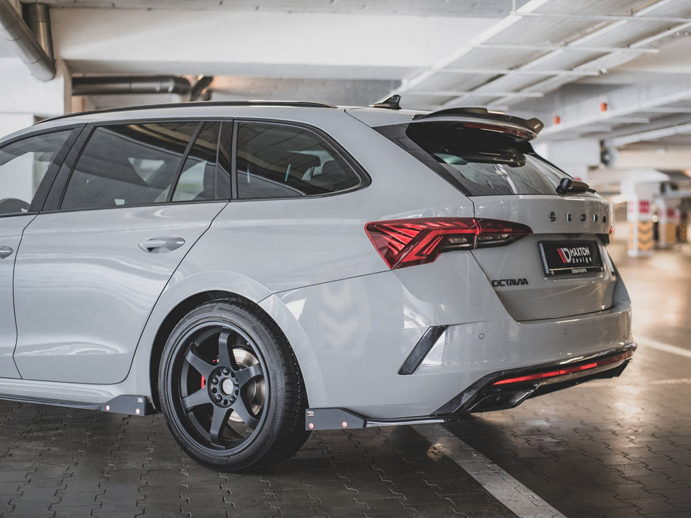 MAXTON DESIGN REAR SIDE SPLITTERS V.2 WITH FLAPS SKODA OCTAVIA RS MK4 — photo 3