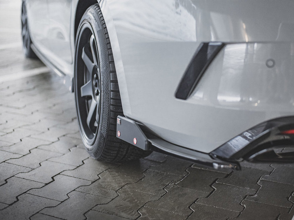 MAXTON DESIGN REAR SIDE SPLITTERS V.2 WITH FLAPS SKODA OCTAVIA RS MK4 — photo 4