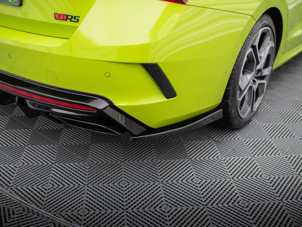MAXTON DESIGN REAR SIDE SPLITTERS V.4 SKODA OCTAVIA RS MK4 — photo 4