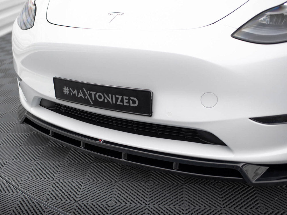 MAXTON DESIGN FRONT SPLITTER V.2 TESLA MODEL Y — photo 4