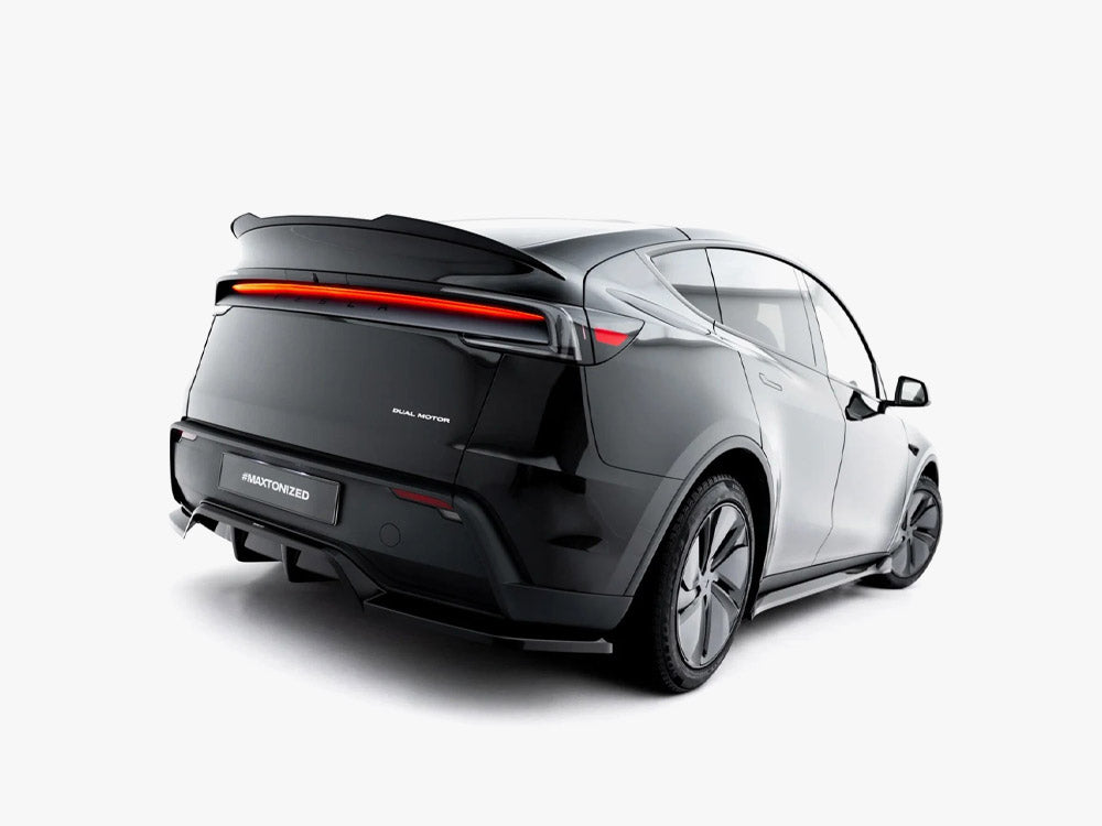 MAXTON DESIGN REAR SPLITTER TESLA MODEL Y PREMIUM MK1 FACELIFT — photo 2