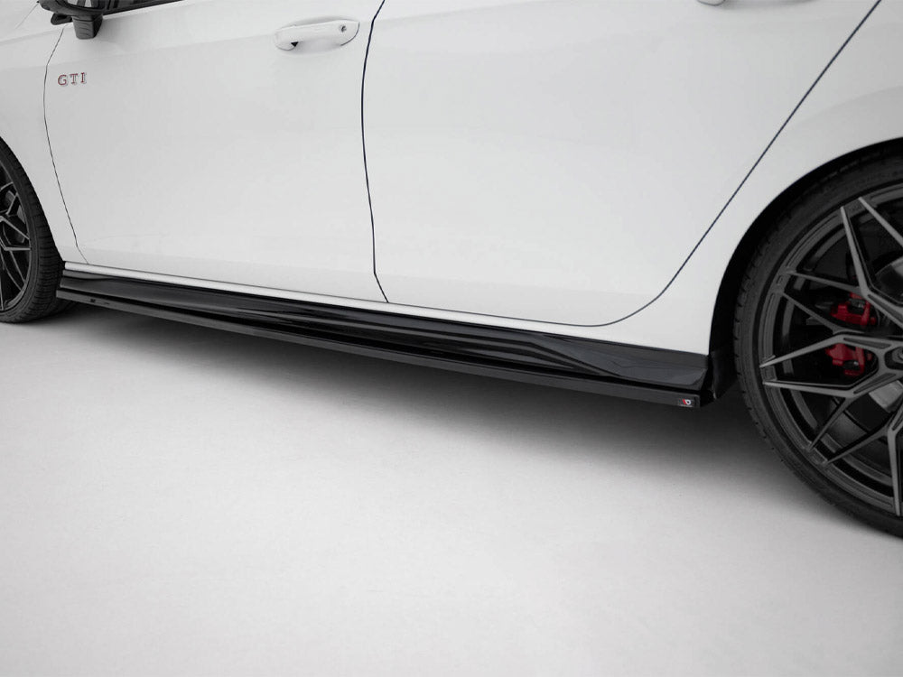 MAXTON DESIGN SIDE SKIRTS DIFFUSERS VOLKSWAGEN GOLF GTI / GTI CLUBSPORT / R-LINE MK8 — photo 4