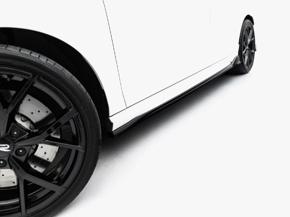 MAXTON DESIGN FULL BODY KIT VOLKSWAGEN GOLF R VARIANT MK8 FACELIFT — photo 10