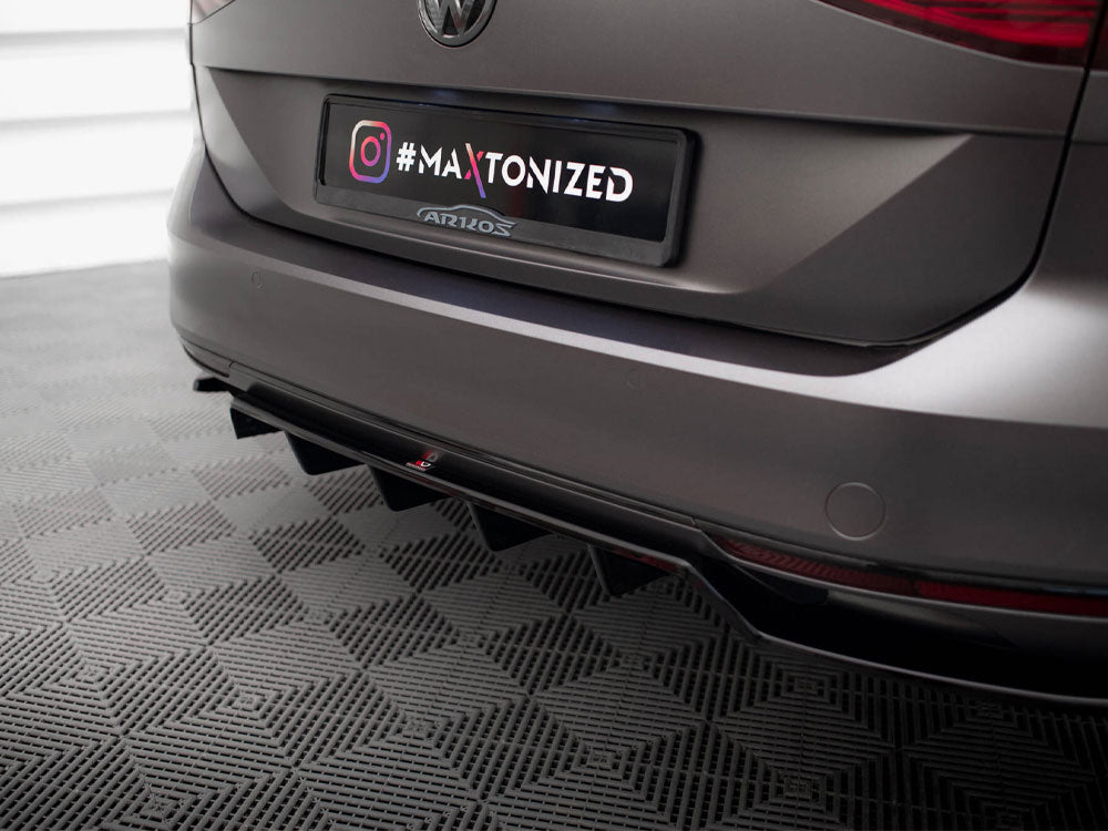 MAXTON DESIGN REAR SPLITTER VERTICAL BARS VOLKSWAGEN PASSAT SEDAN / VARIANT B8 — photo 5