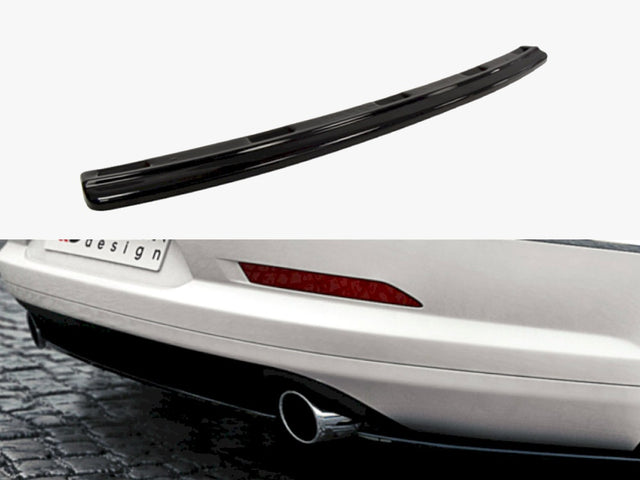 Maxton Design Central Rear Splitter VW Passat CC R36 R-Line 2008-2012 — photo 1