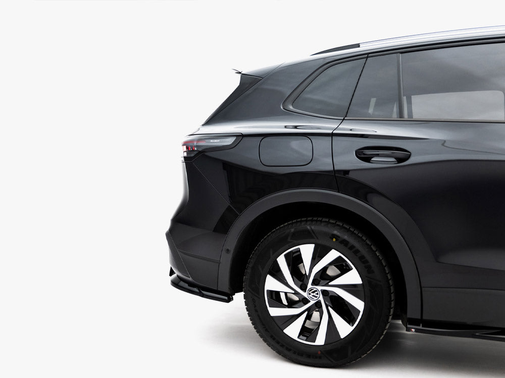 Maxton Design Rear Splitter (Vertical Bars) Volkswagen Tiguan Mk3 — photo 6