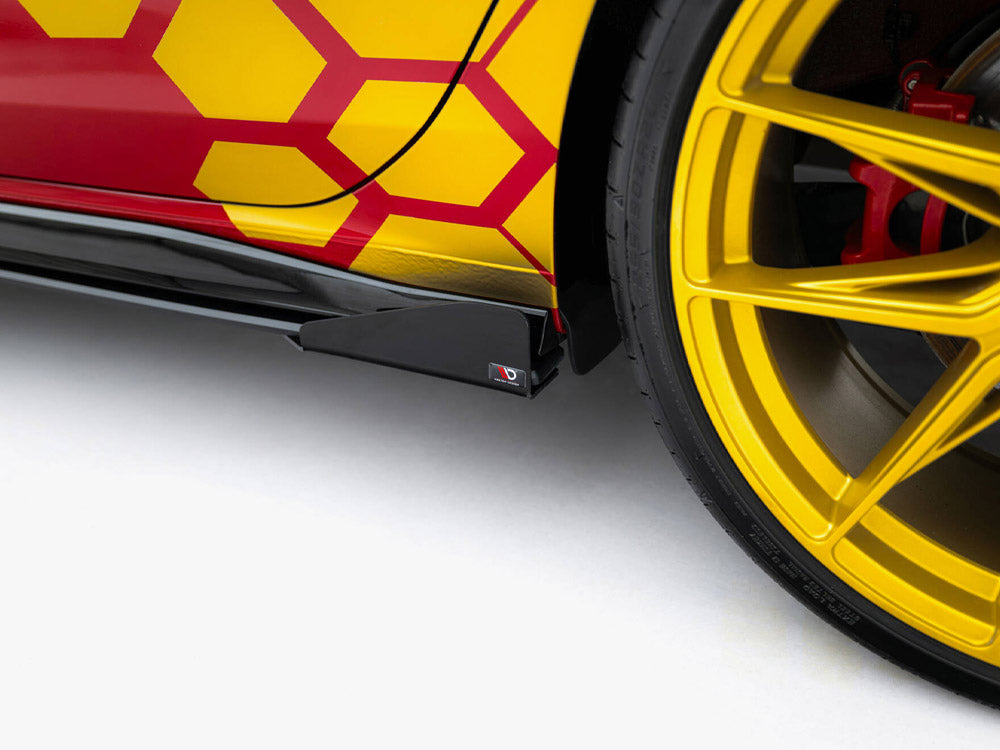 MAXTON DESIGN RACING DURABILITY SIDE SKIRTS DIFFUSERS + FLAPS VOLKSWAGEN GOLF 8 GTI / GTI CLUBSPORT / R-LINE — photo 7