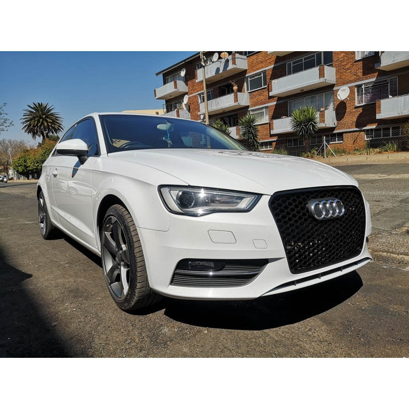 A3 8V1 13-16 RS style badgeless grille