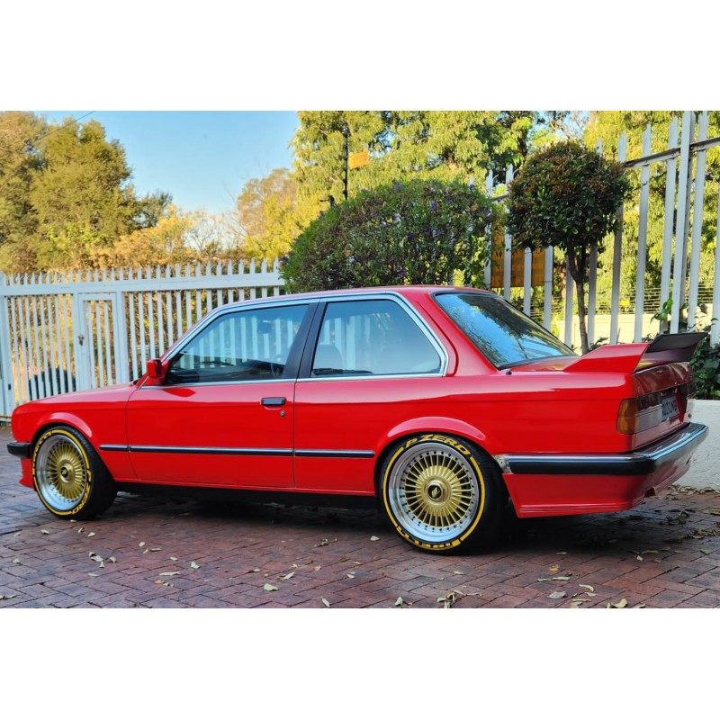 E30 M3 style boot spoiler