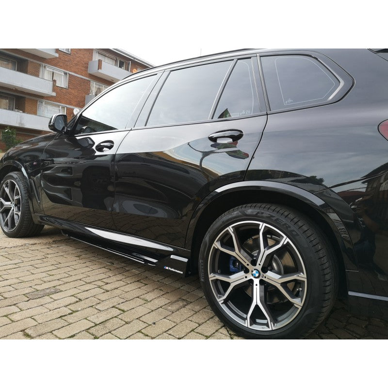 G05 X5 BW Style side skirts