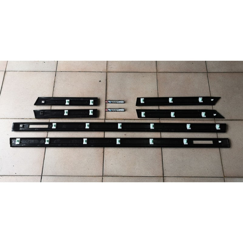 E36 4D sedan door beading (6pcs/set)