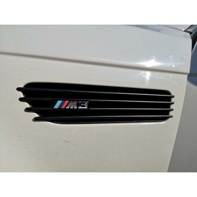E46 M3 fender vent