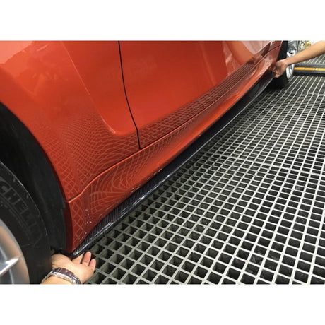 E82 1M RV style carbon fiber side skirt extension