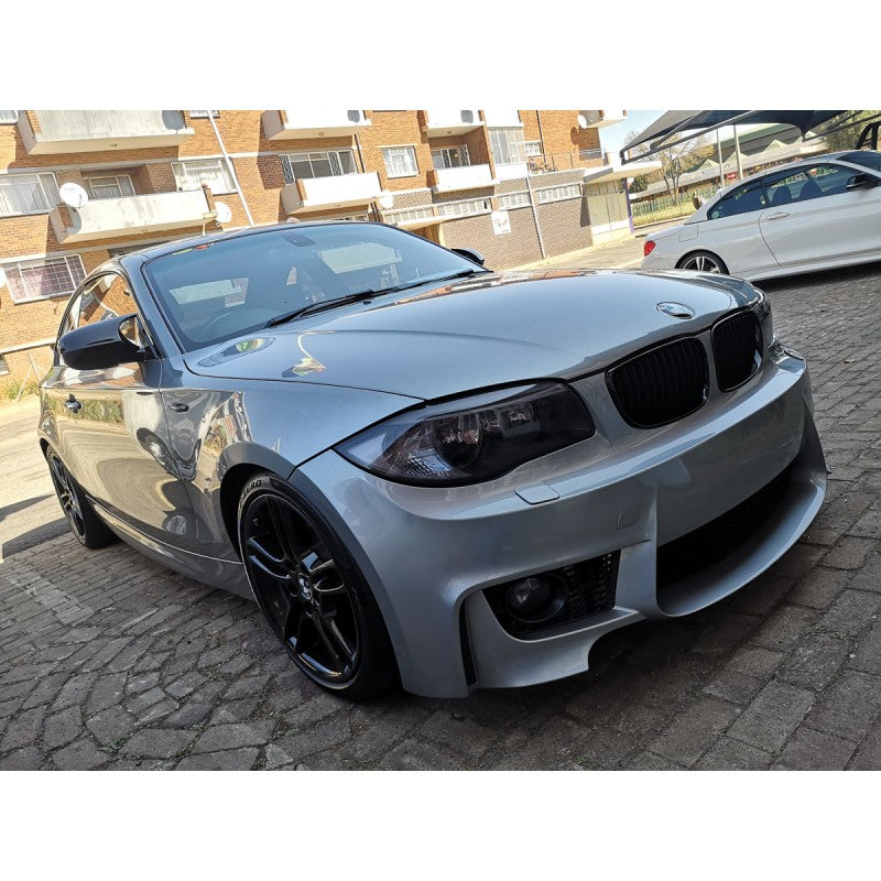 E82 E87 1M style front bumper w/grille