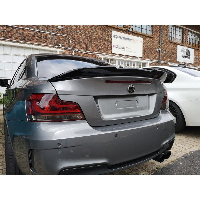 E82 PSM style gloss black boot spoiler