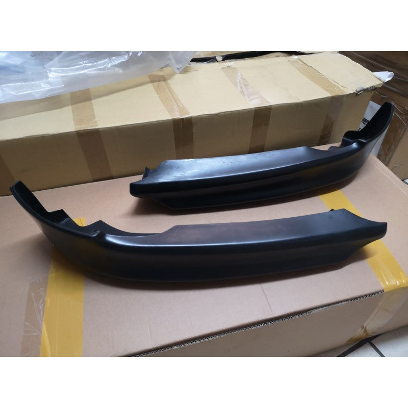 E90 05-08 exclusive front splitter