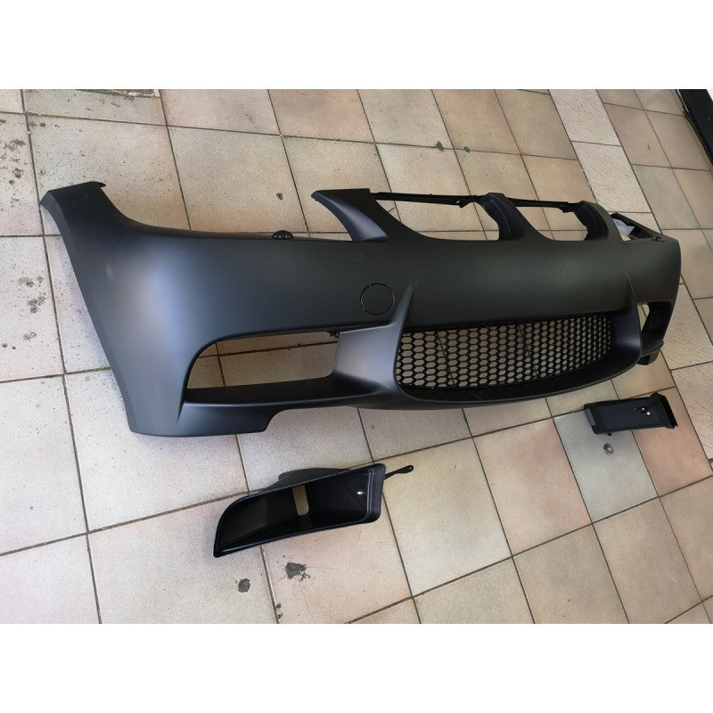 E90 05-08 M3 style front bumper w/air duct