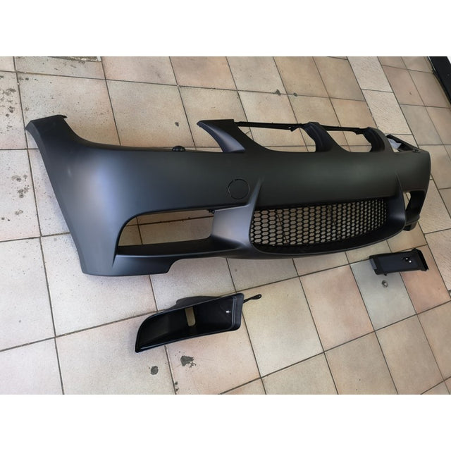 E90 05-08 M3 style front bumper w/air duct