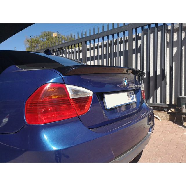 E90 CSL boot spoiler