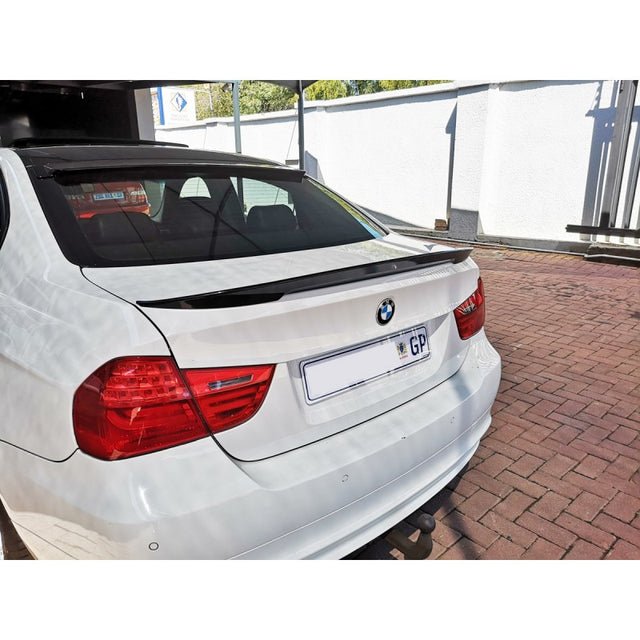 E90 MP high kick style boot spoiler