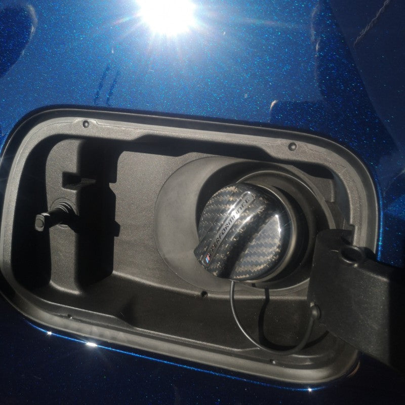 F / G-Series Performance carbon fiber petrol cap