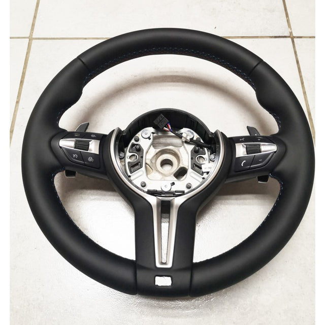 E82 E87 E90 E92 E70 E71 steering wheel w/M stitching w/trim w/buttons