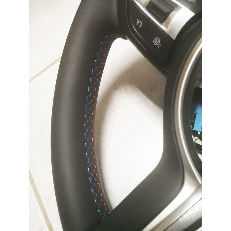 E82 E87 E90 E92 E70 E71 steering wheel w/M stitching w/trim w/buttons