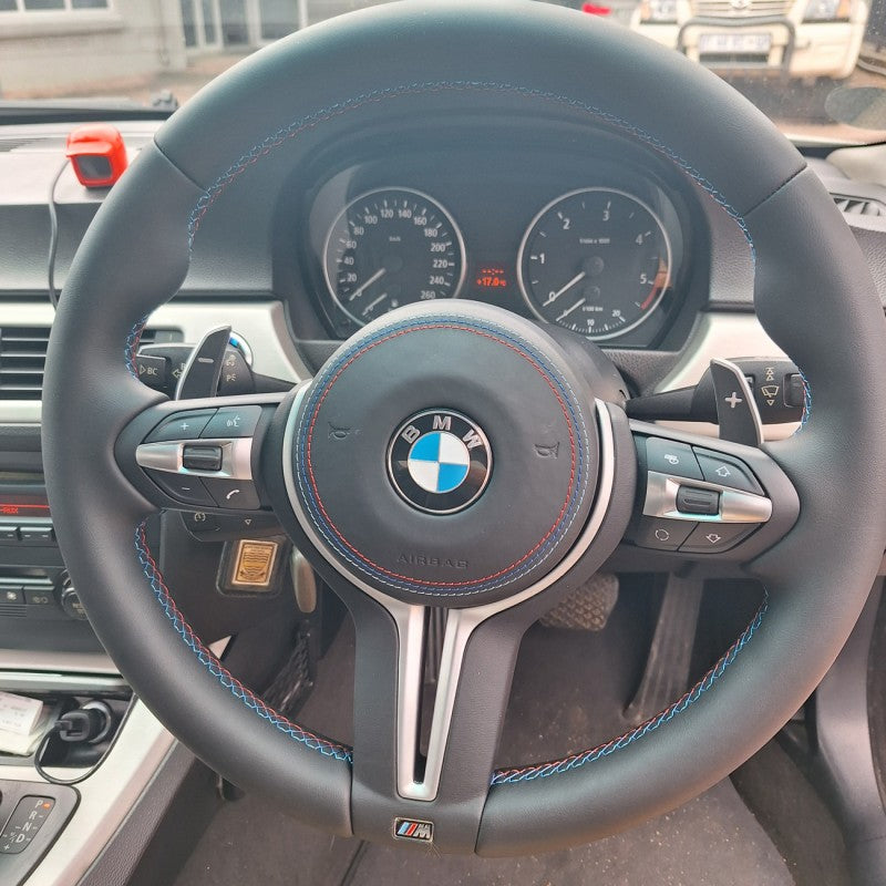 E82 E87 E90 E92 E70 E71 steering wheel w/M stitching w/trim w/buttons