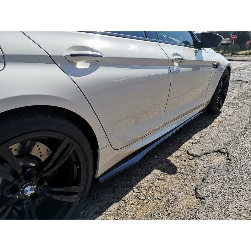 F06 4D Gran coupe V style carbon fiber side skirts