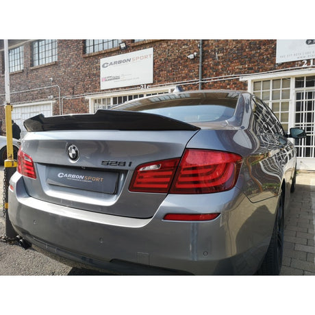F10 PSM-style carbon fiber boot spoiler