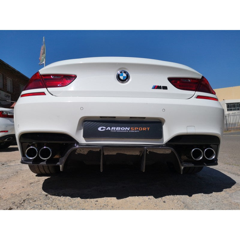 F12 F13 F06 M6 V style carbon rear diffuser