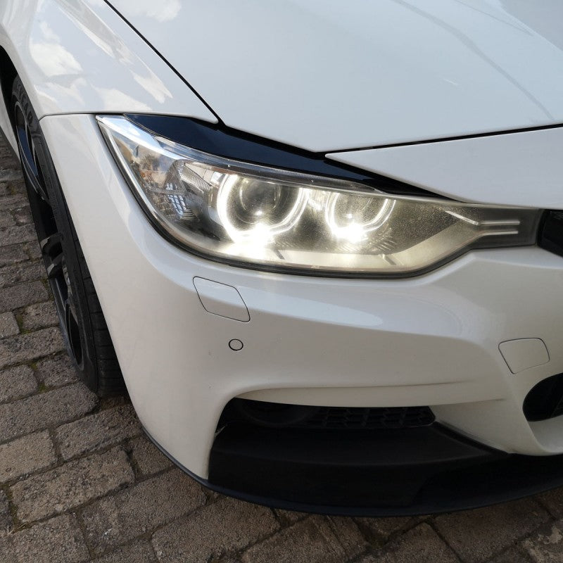 F30 eyelid