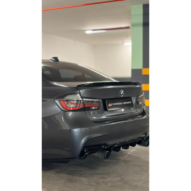 F30 LCI facelift tail light