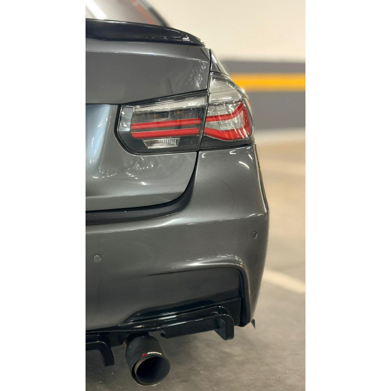 F30 LCI facelift tail light