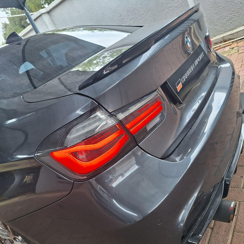 F30 LCI facelift tail light