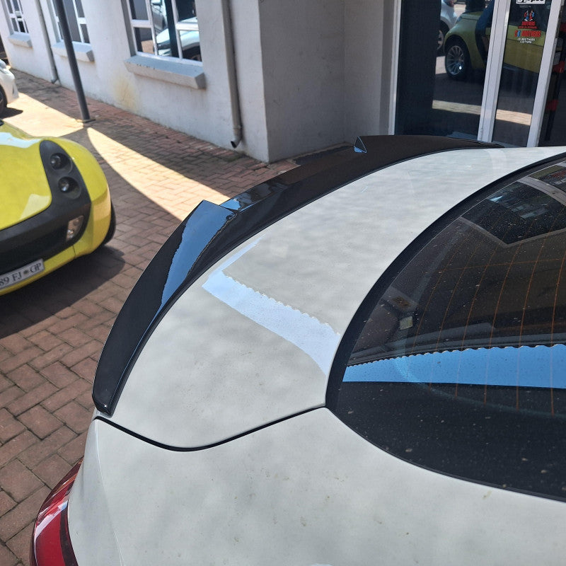 F44 19+ M4 style boot spoiler