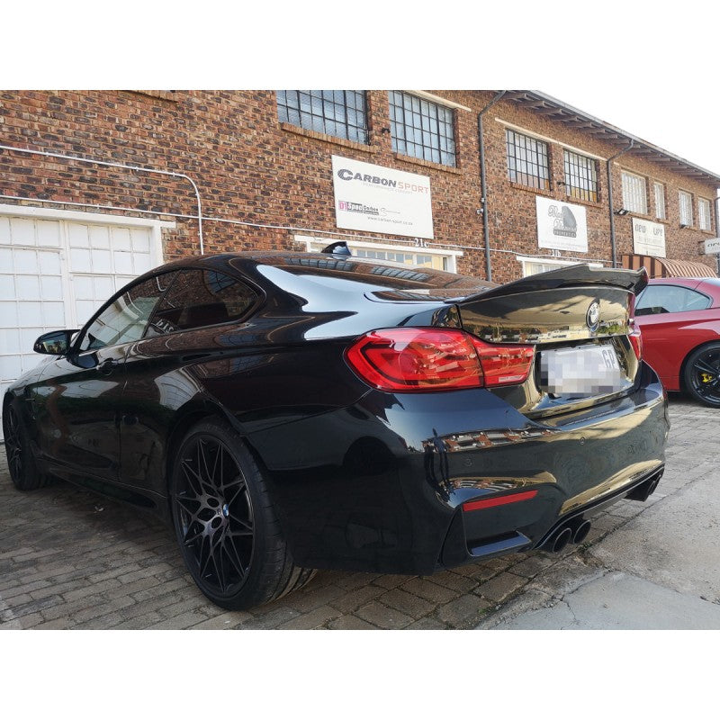 F82 M4 PSM style carbon fiber boot spoiler