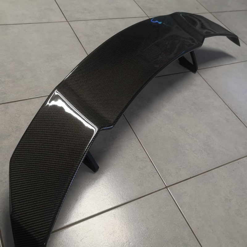 F82 M4 V style carbon fiber GT wing