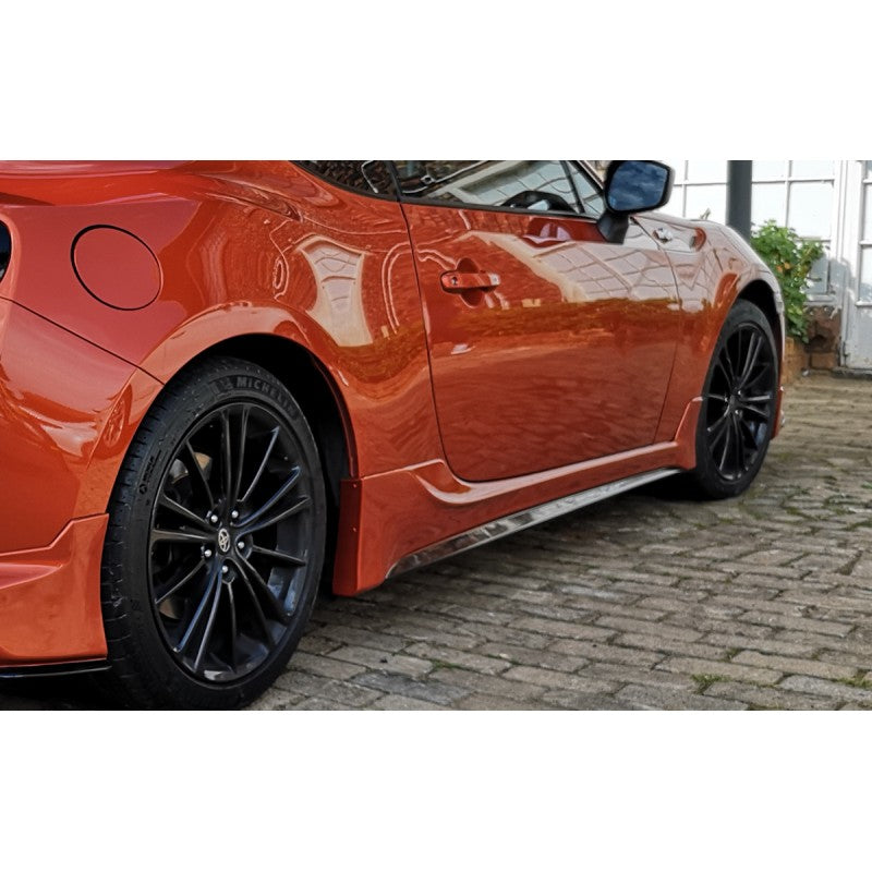 Toyota FT86 TRD side skirts