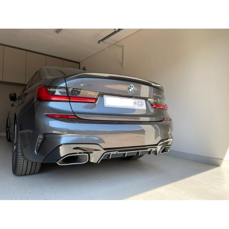 G20 340i MP style rear diffuser w/tailpipe