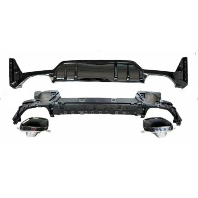 G20 LCI M340i rear diffuser w/tailpipe